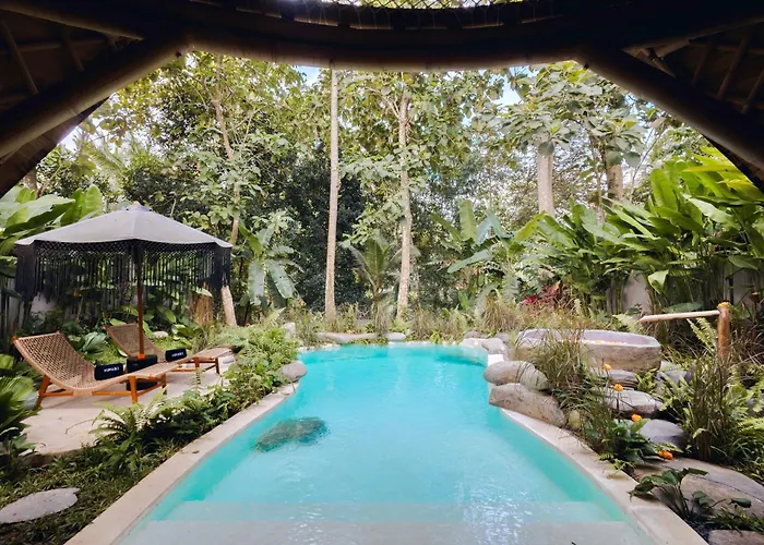 Casa Koko, Konubi - Bamboo Oasis Villa